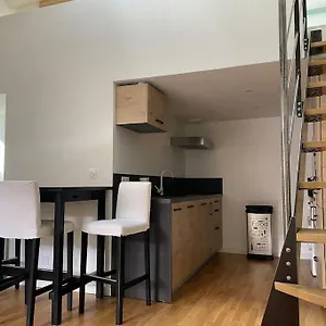 Appartement Appartement Atypique Et Fraichement Renove, Saint-Vallier (Drome)